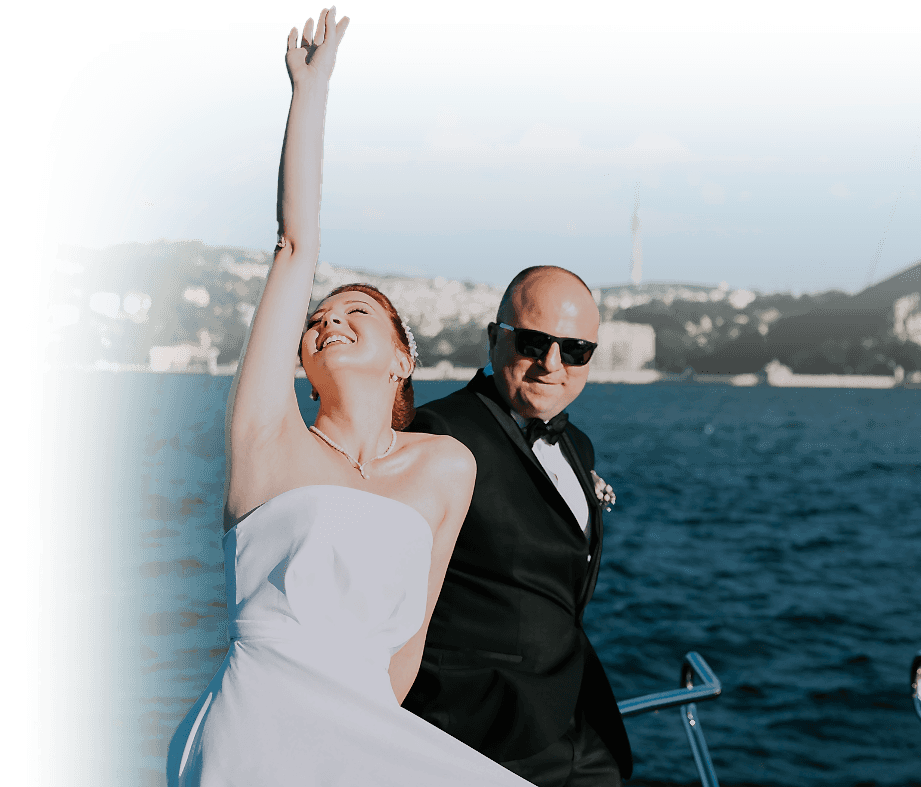 Weddings on Boats and Yacht Tours